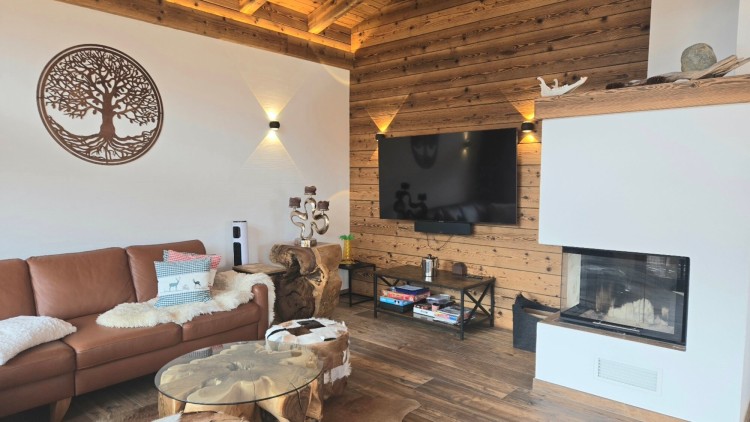 Luxusní ski-in ski-out chalet na predaj, Neukirchen